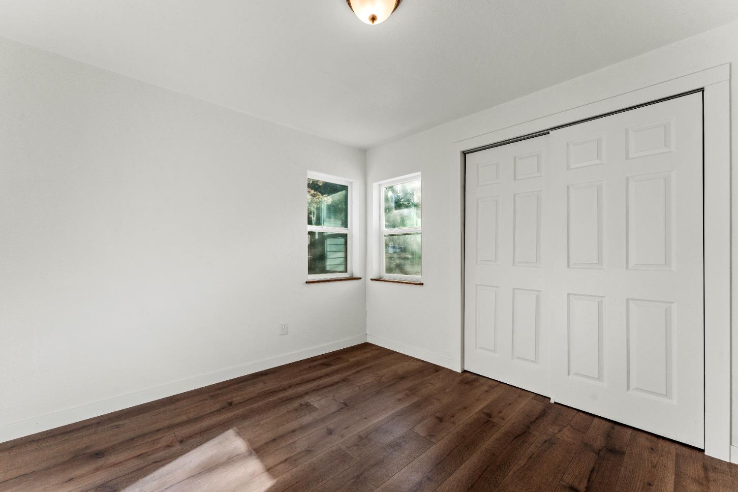 11856 La Porte Road