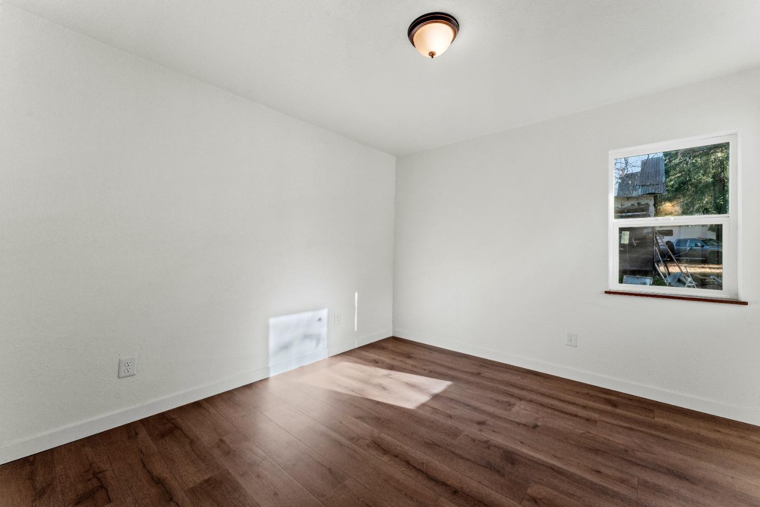 11856 La Porte Road