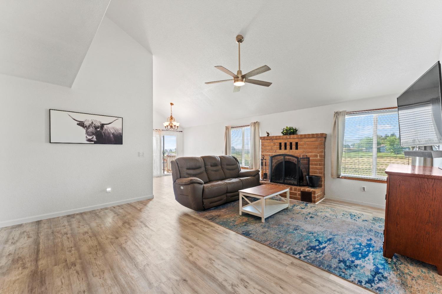 3218 Las Quintas Way