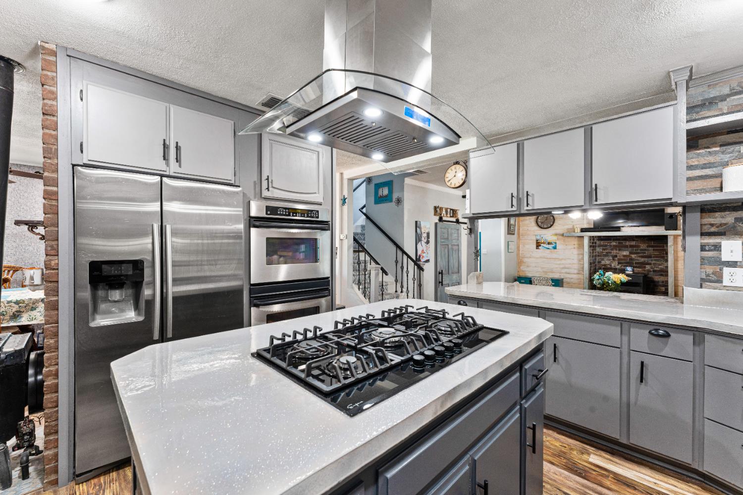 1809 W Biggs Road