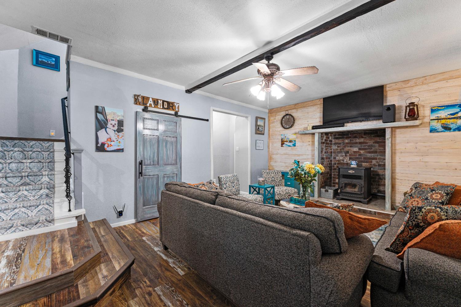 1809 W Biggs Road