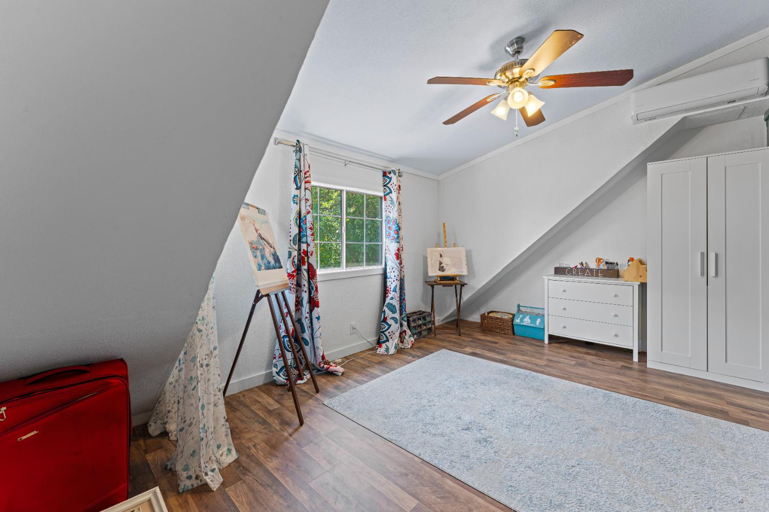 1809 W Biggs Road