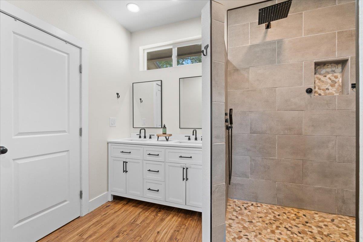 11293 Shadow Lane