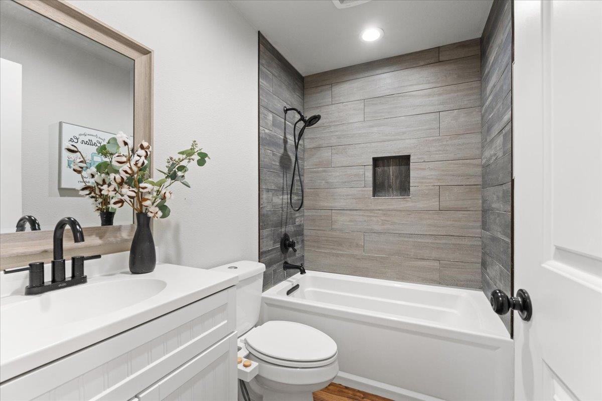 11293 Shadow Lane