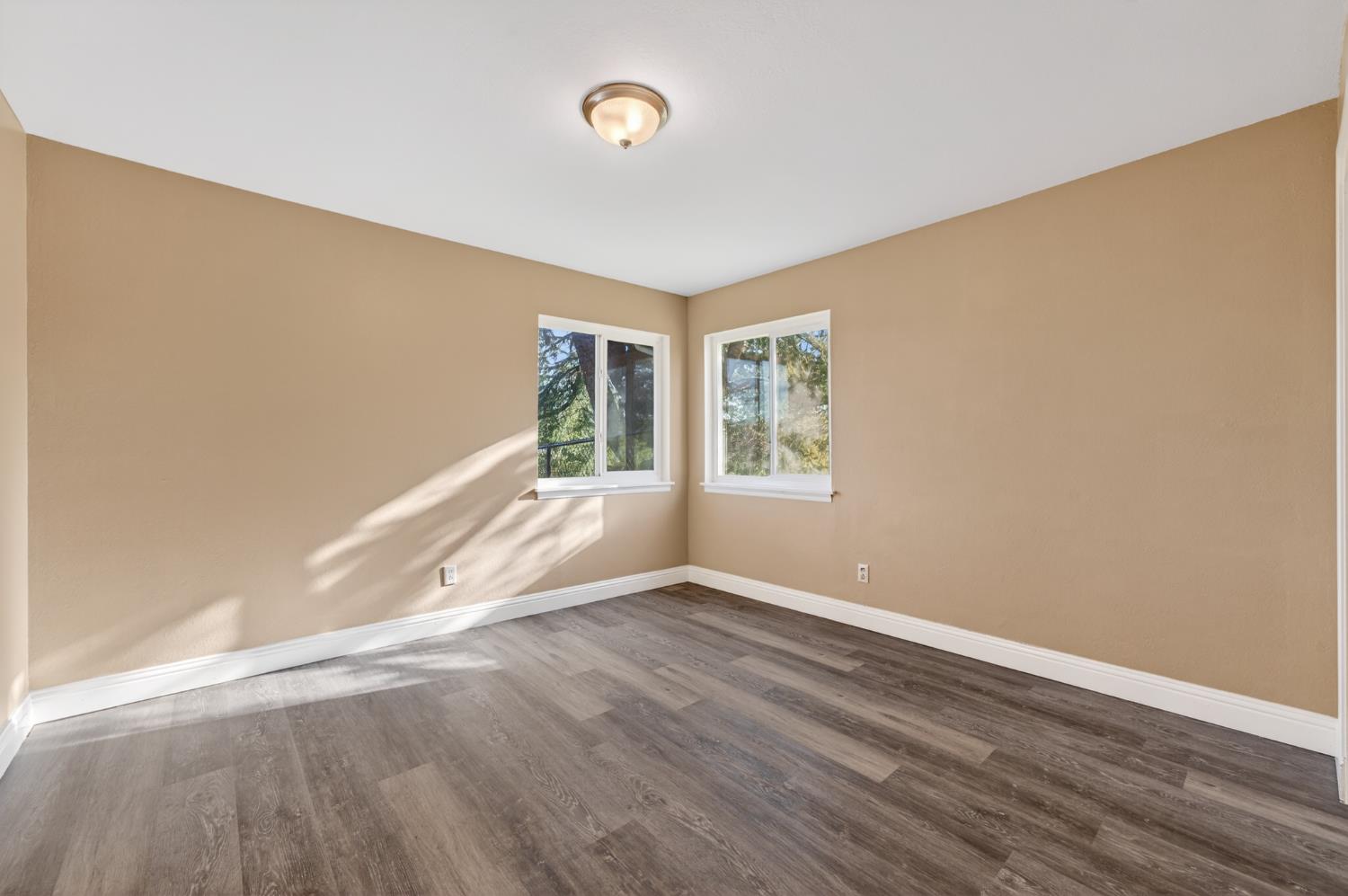 6487 State Highway 20