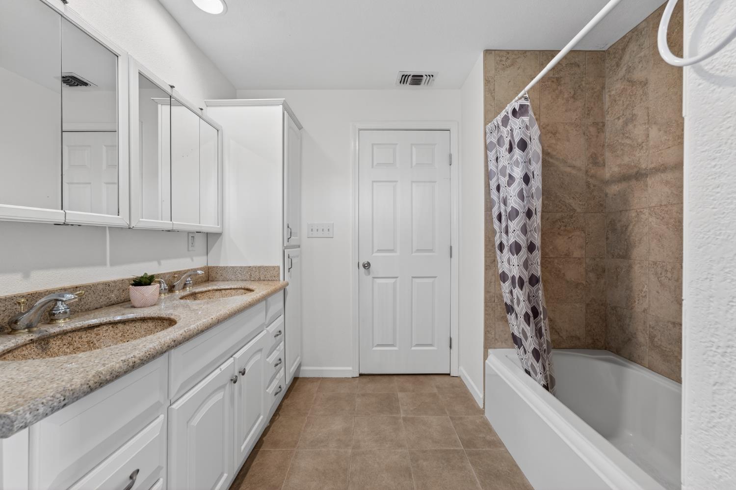 6487 State Highway 20