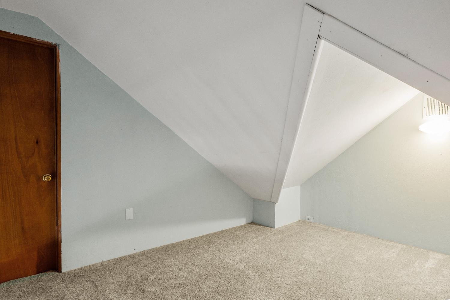 16548 New York House Road