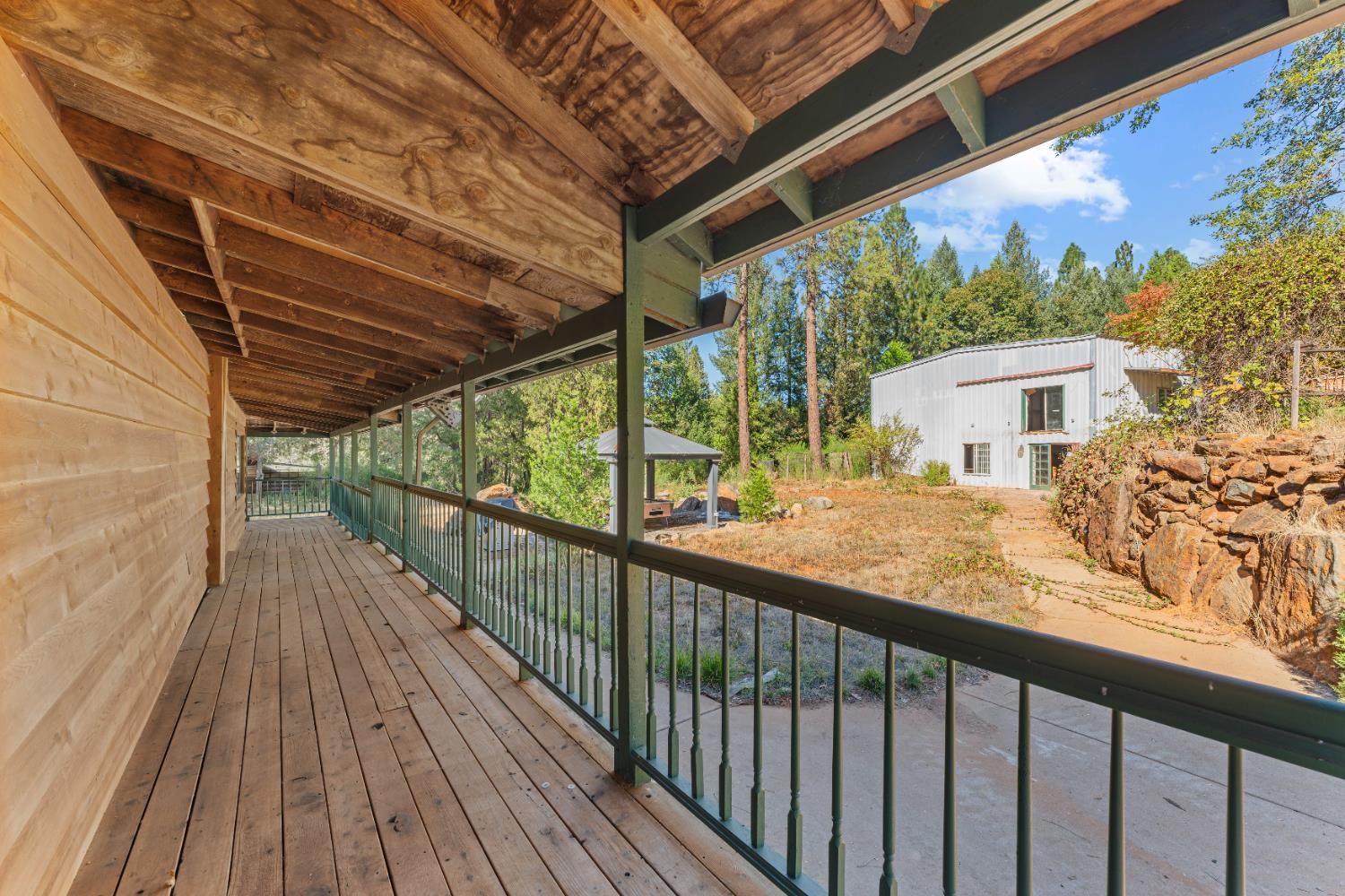 16548 New York House Road