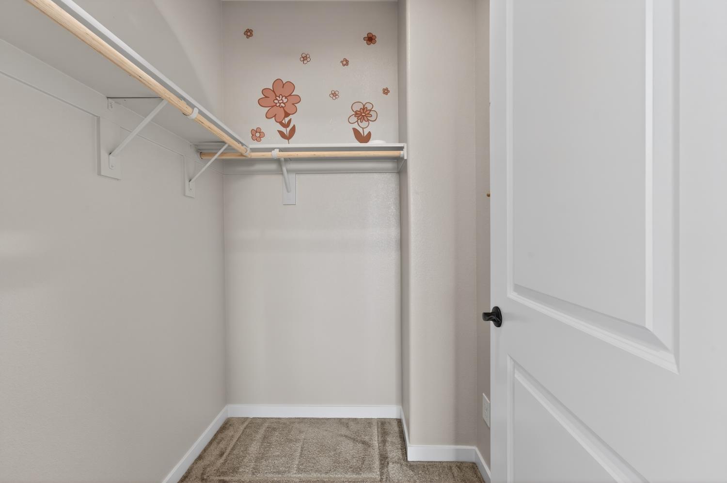 812 Cross Creek Lane