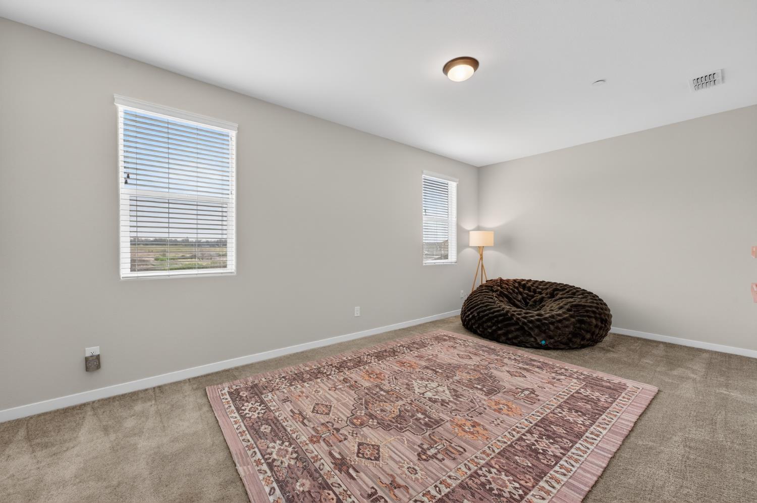 812 Cross Creek Lane