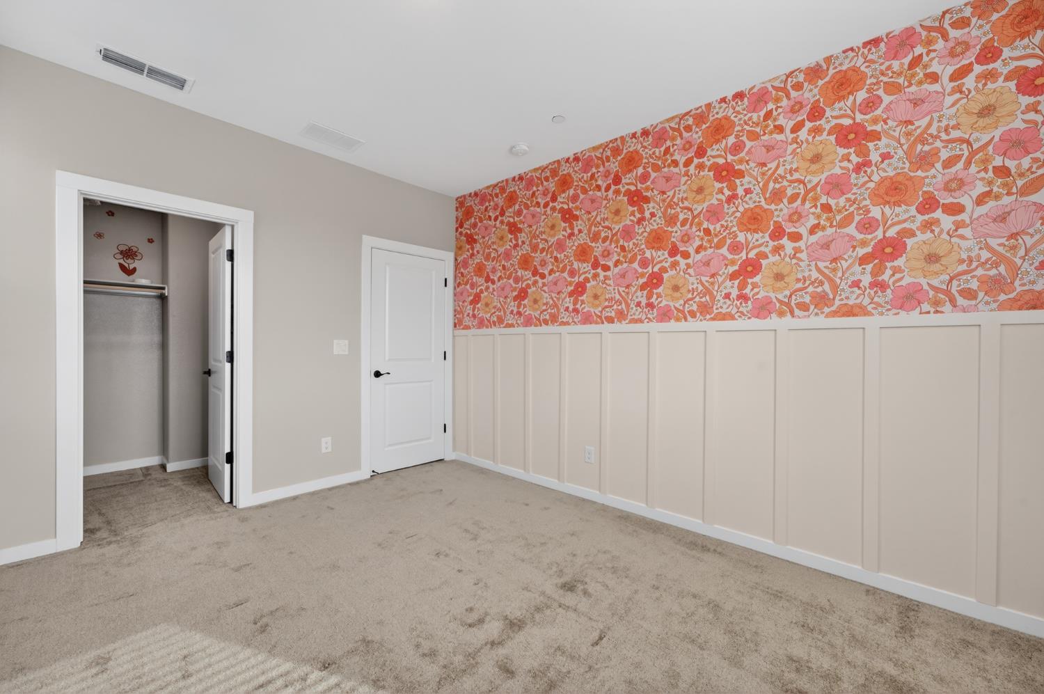 812 Cross Creek Lane