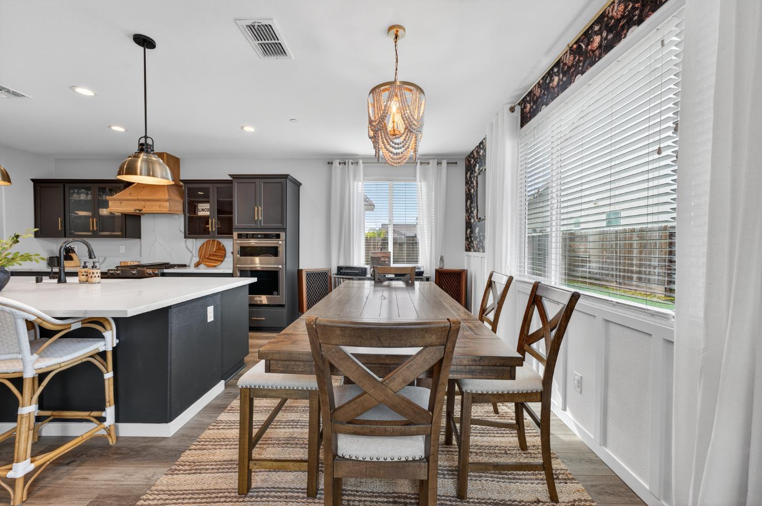 812 Cross Creek Lane