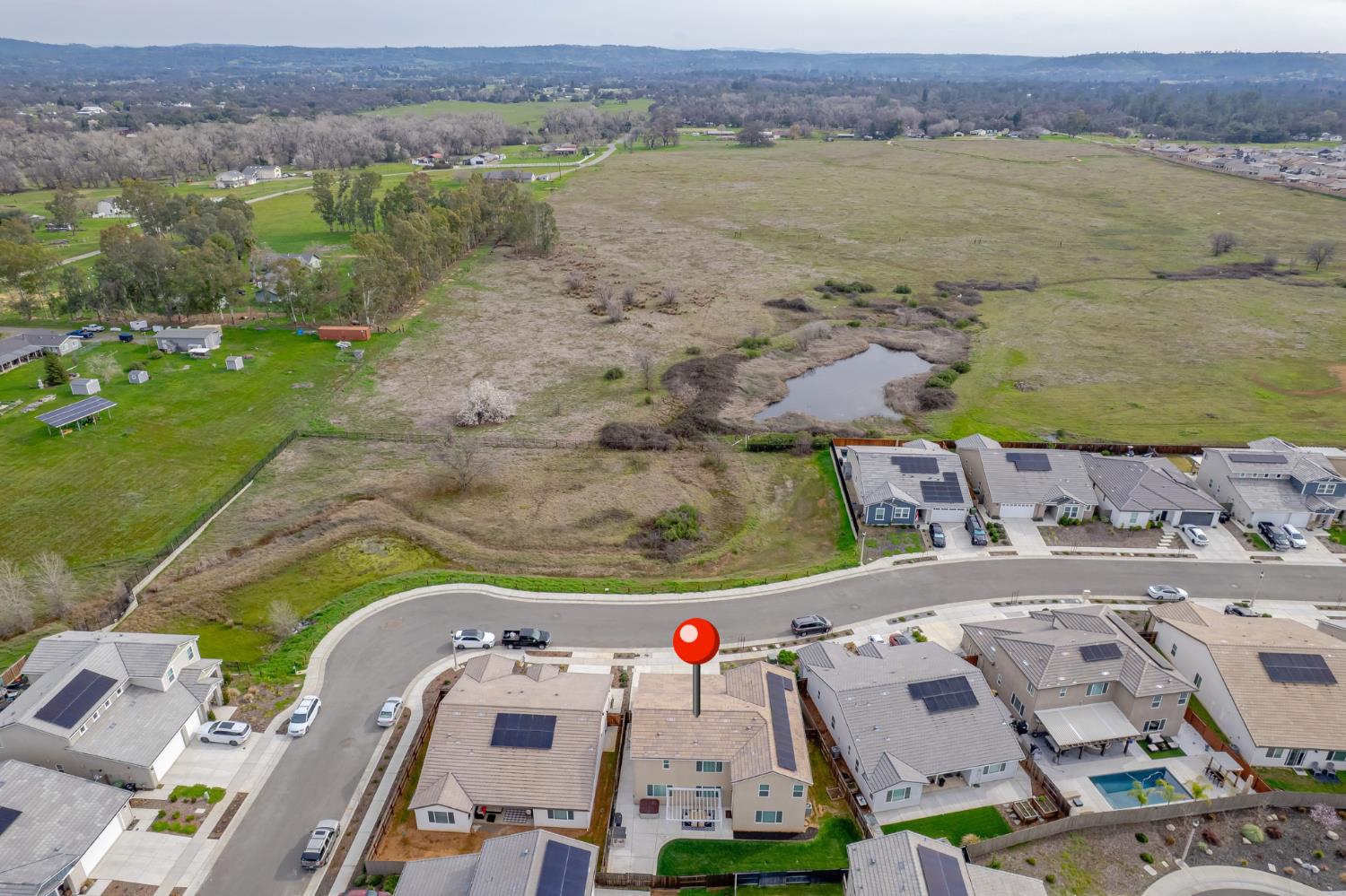 812 Cross Creek Lane