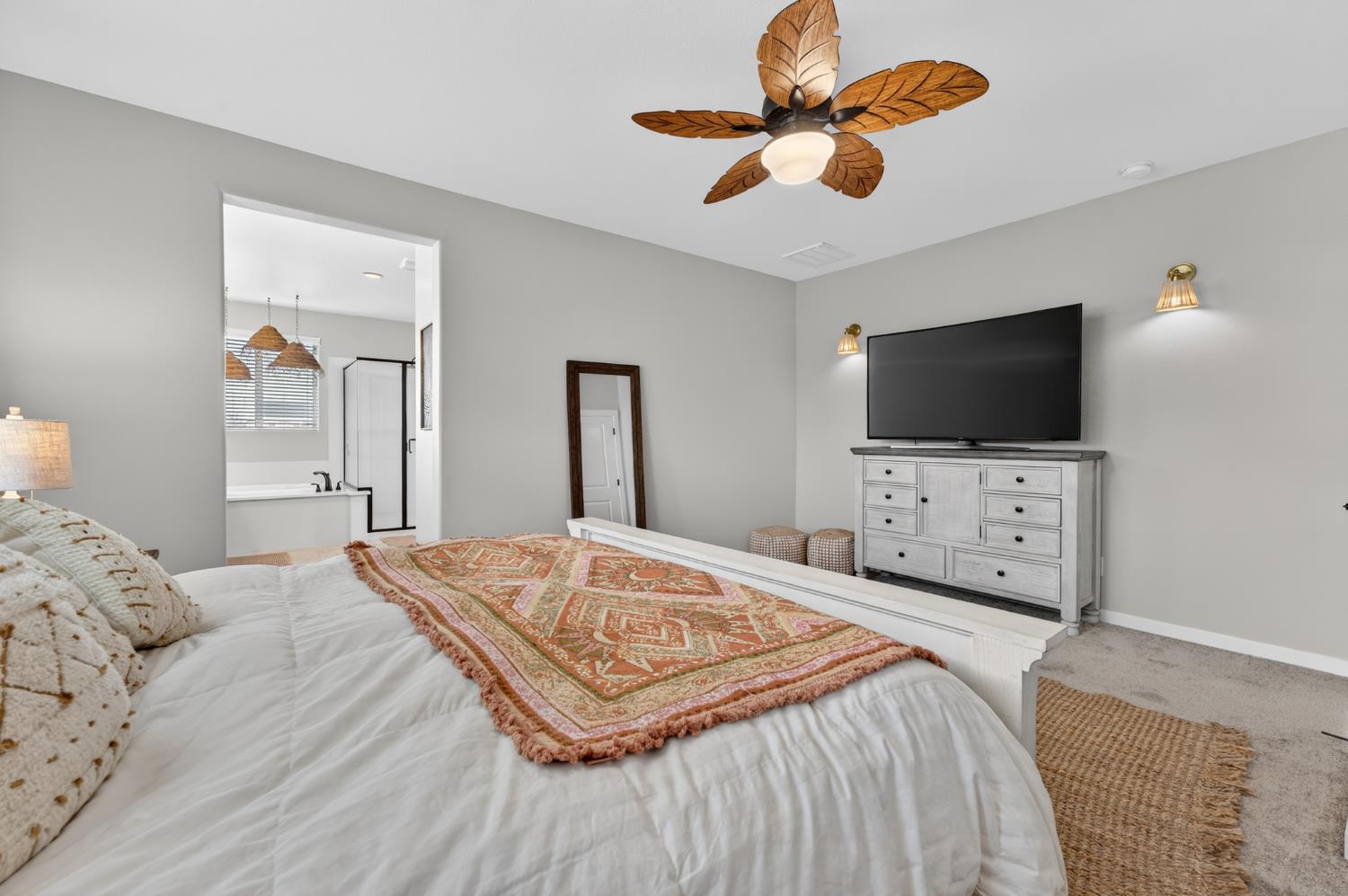 812 Cross Creek Lane