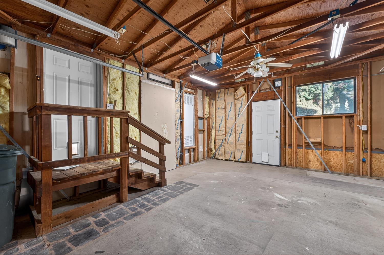 3120 Live Oak Boulevard 29