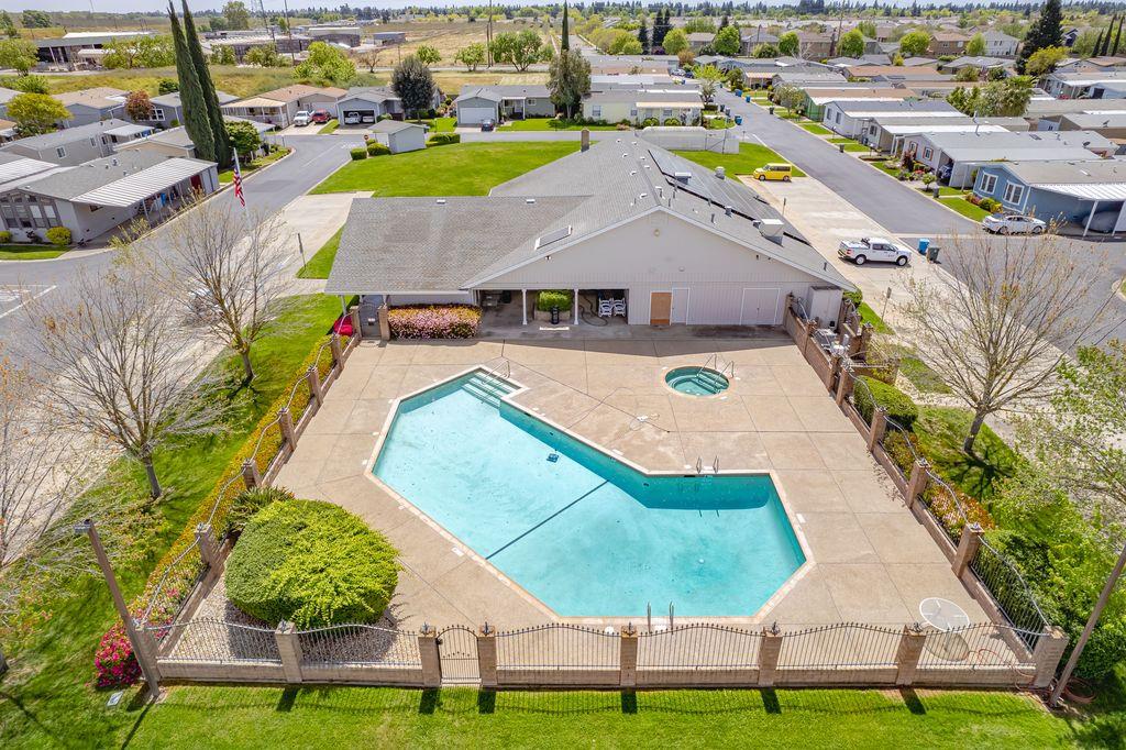 3120 Live Oak Boulevard 29