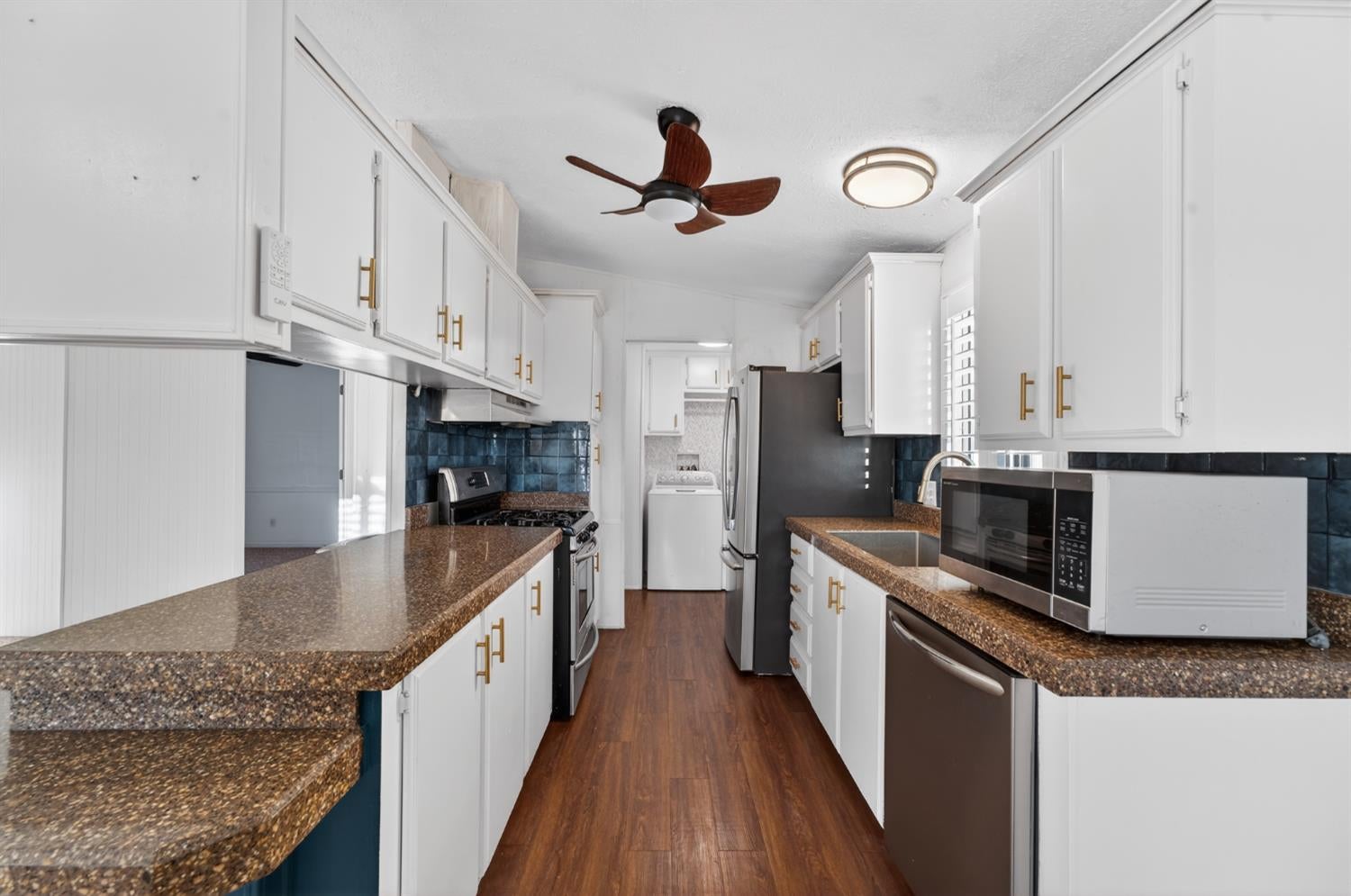 3120 Live Oak Boulevard 29