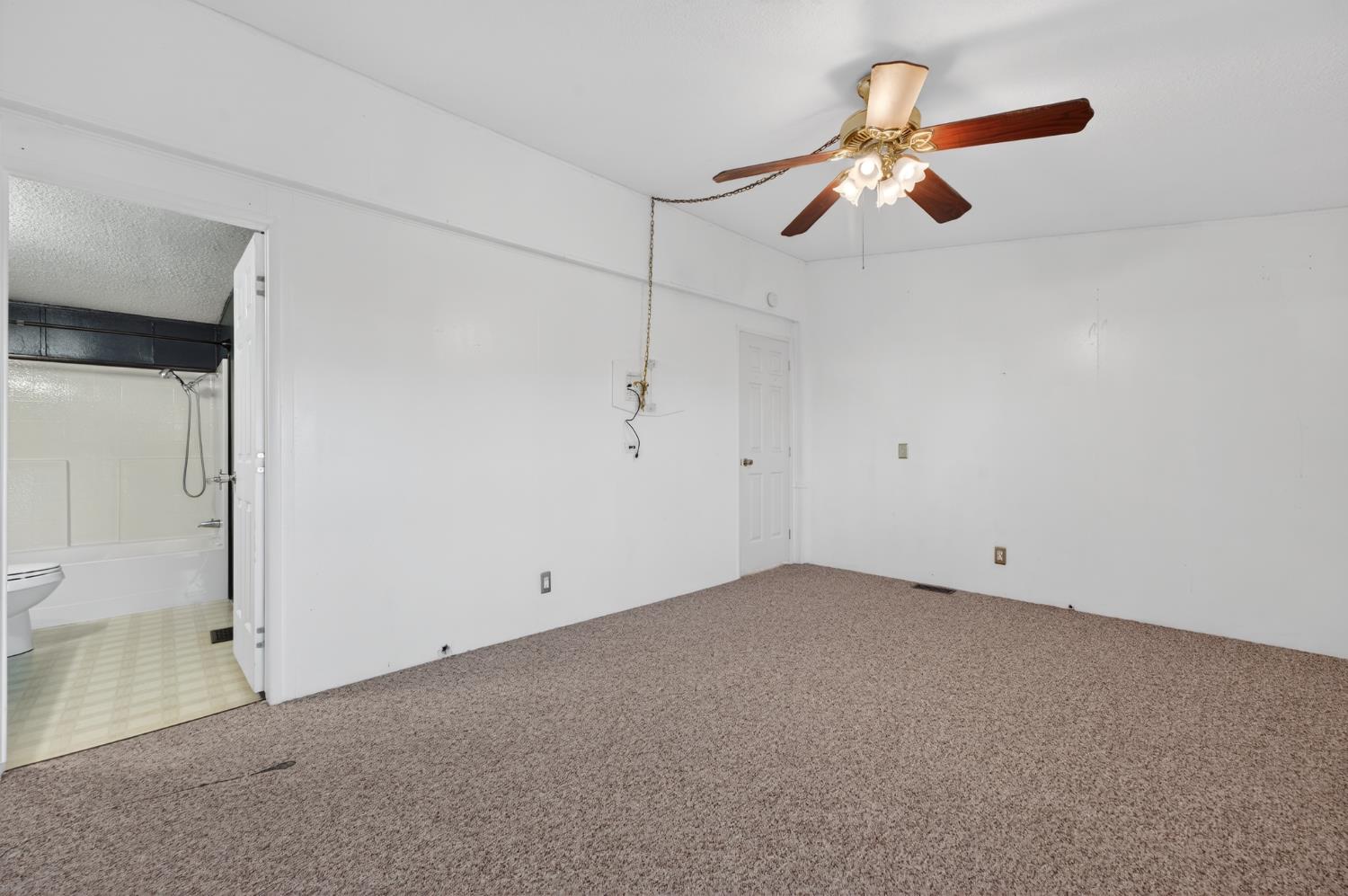 3120 Live Oak Boulevard 29