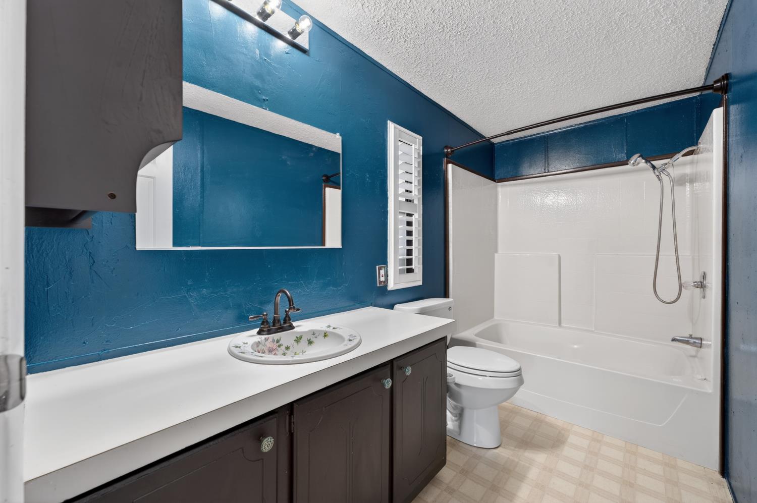 3120 Live Oak Boulevard 29