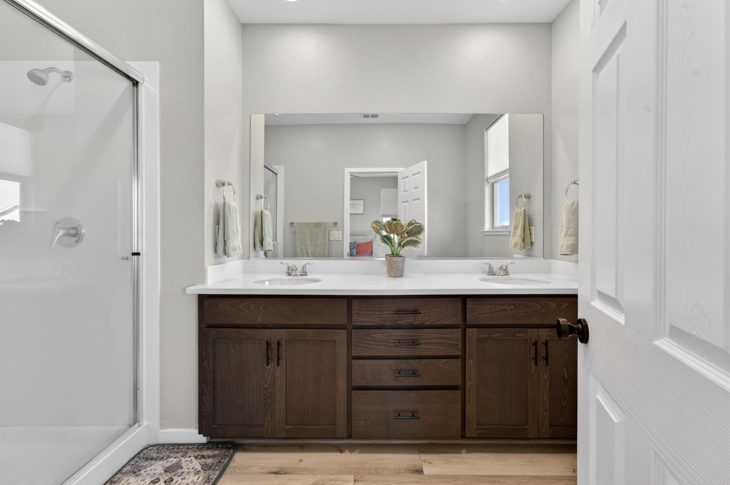 5653 Cobbler Lane