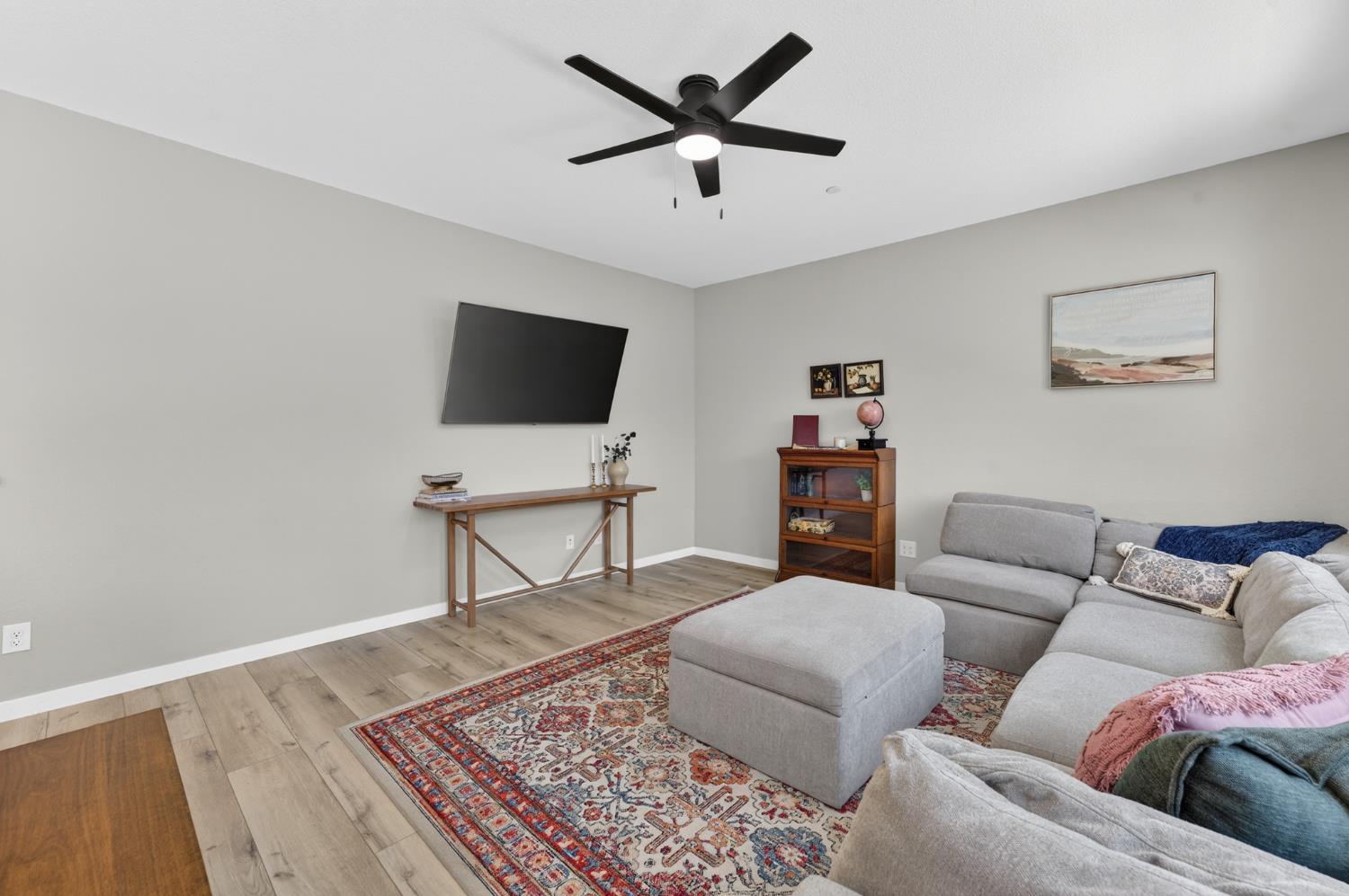 5653 Cobbler Lane