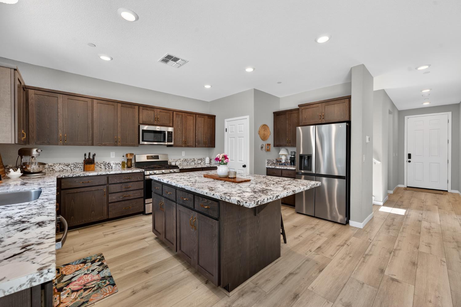 5653 Cobbler Lane