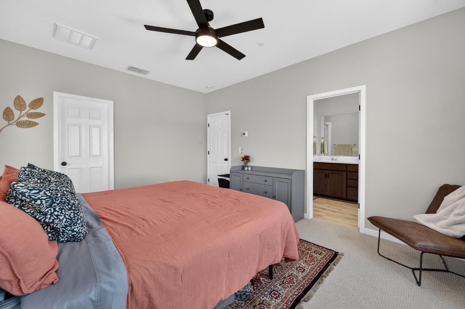 5653 Cobbler Lane