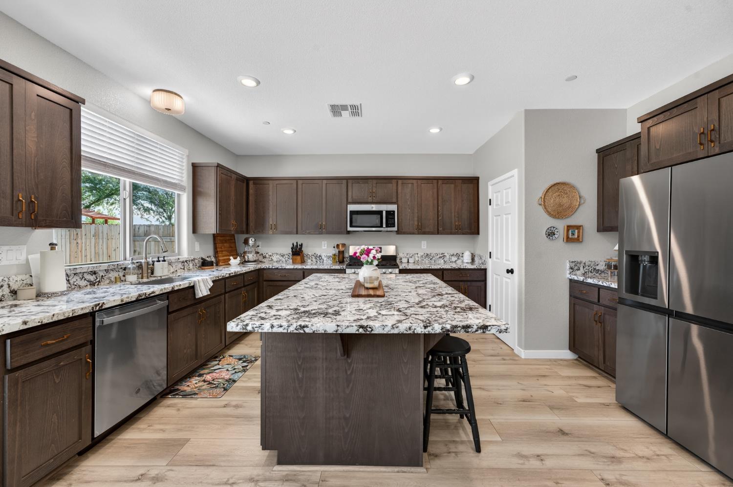5653 Cobbler Lane