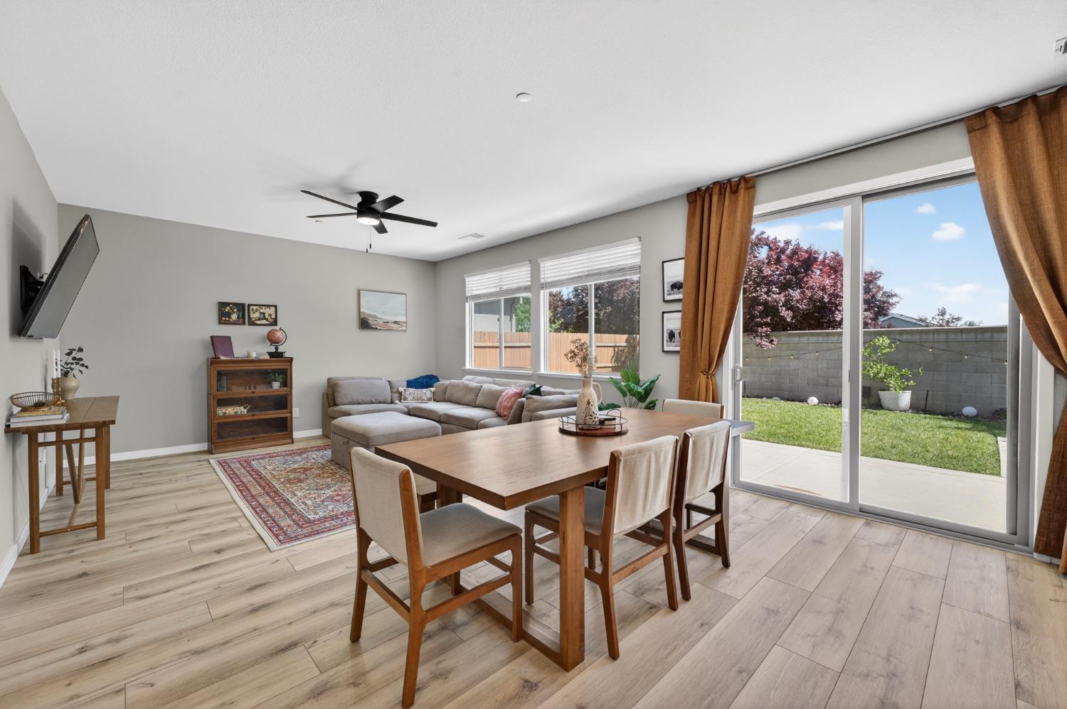 5653 Cobbler Lane