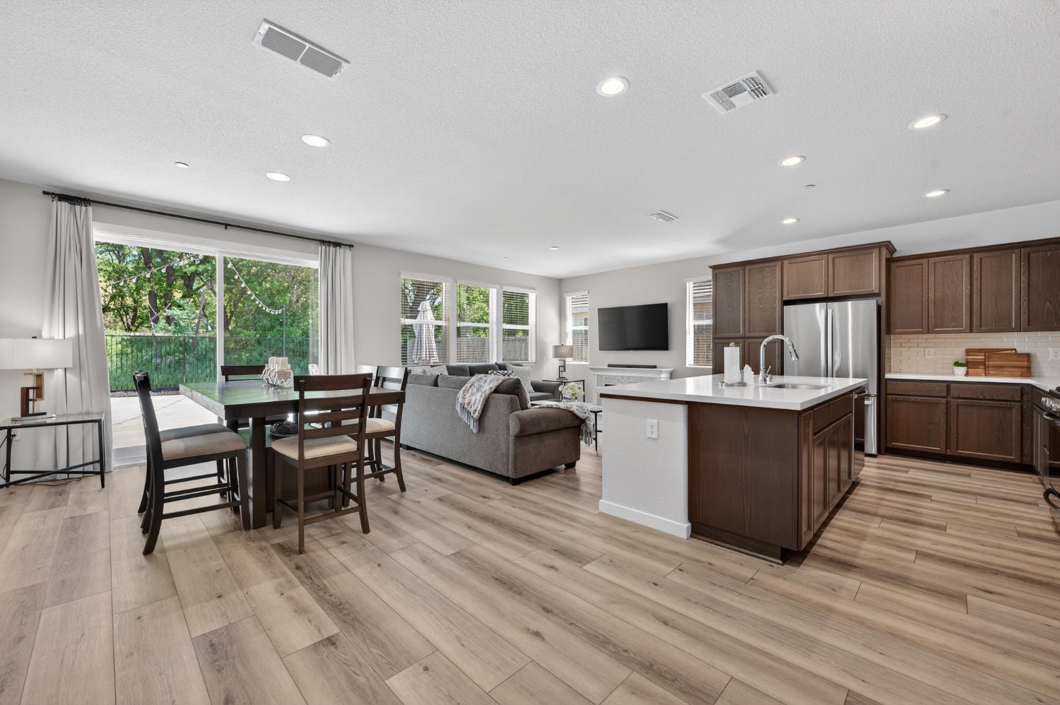 757 Pacific Grove Way