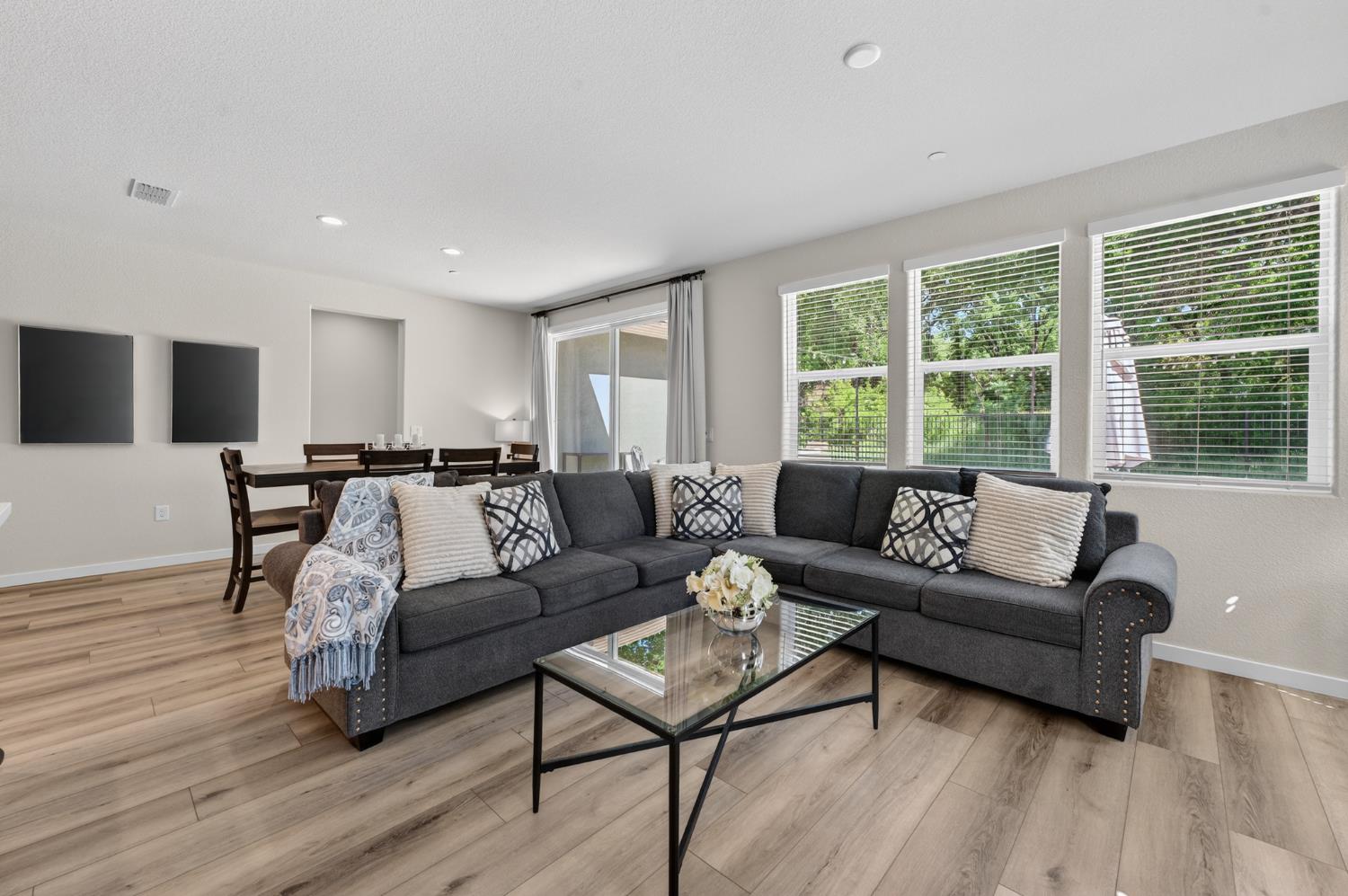 757 Pacific Grove Way