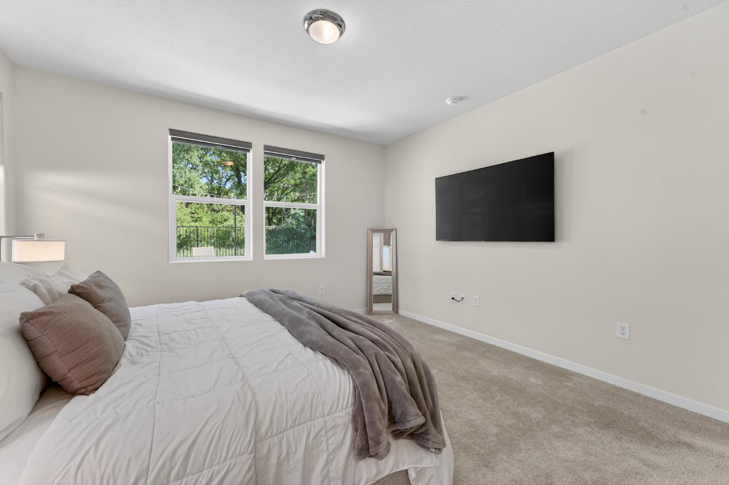 757 Pacific Grove Way