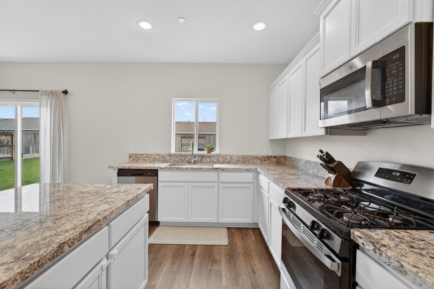 3182 Violet Court