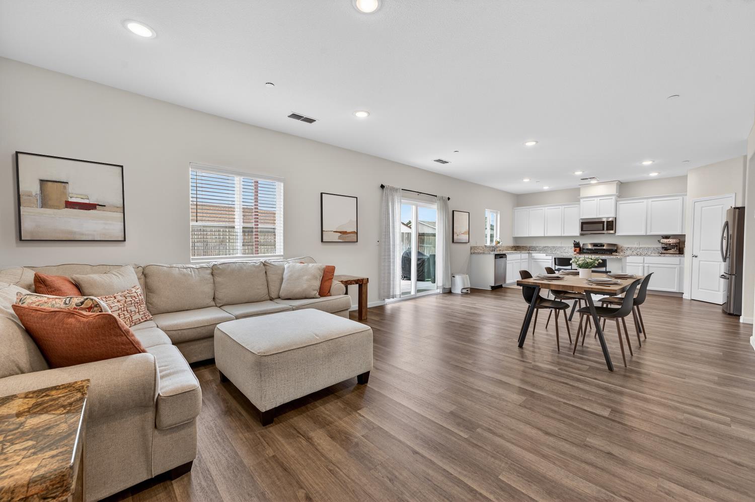 3182 Violet Court