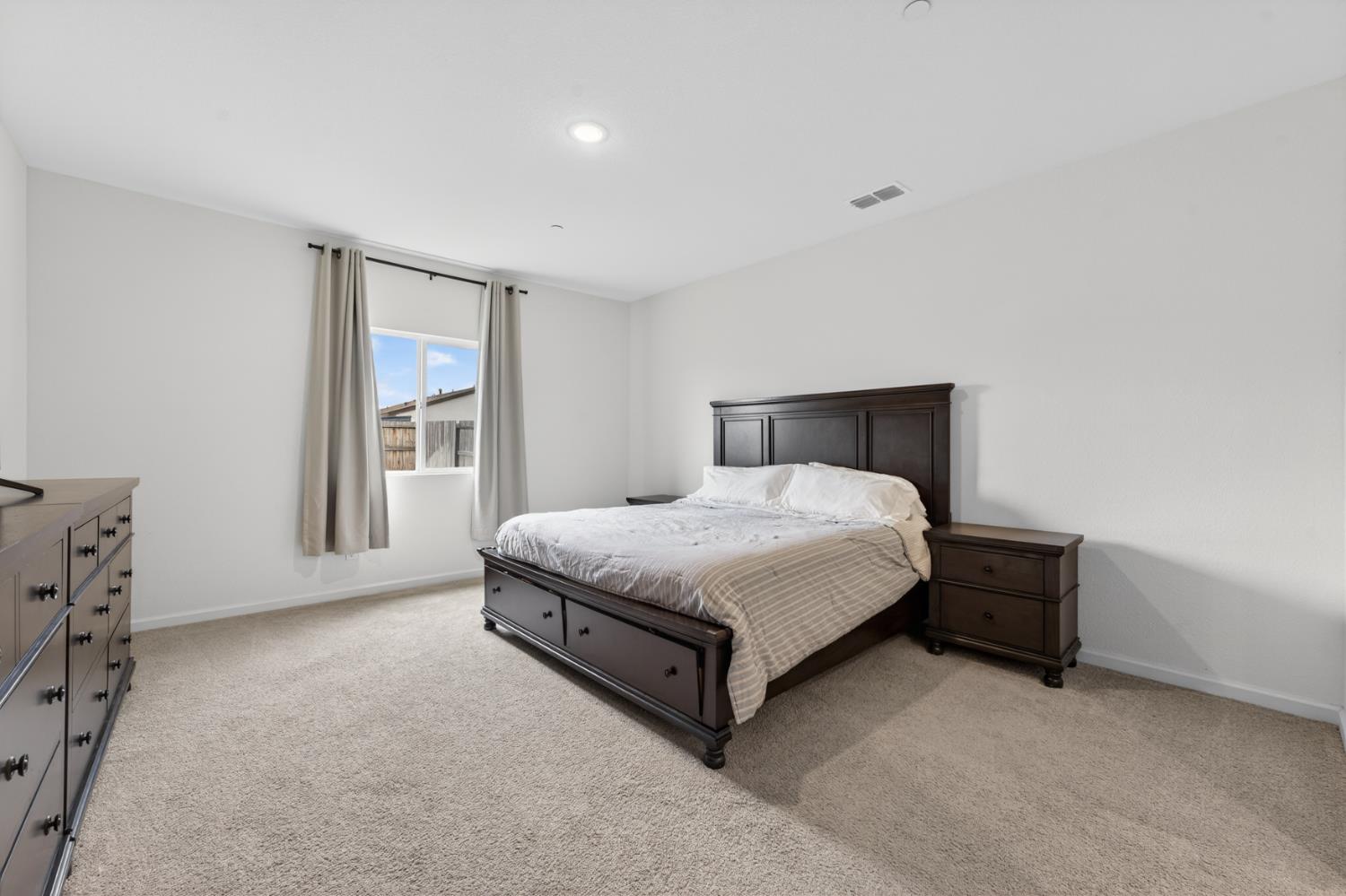 3182 Violet Court