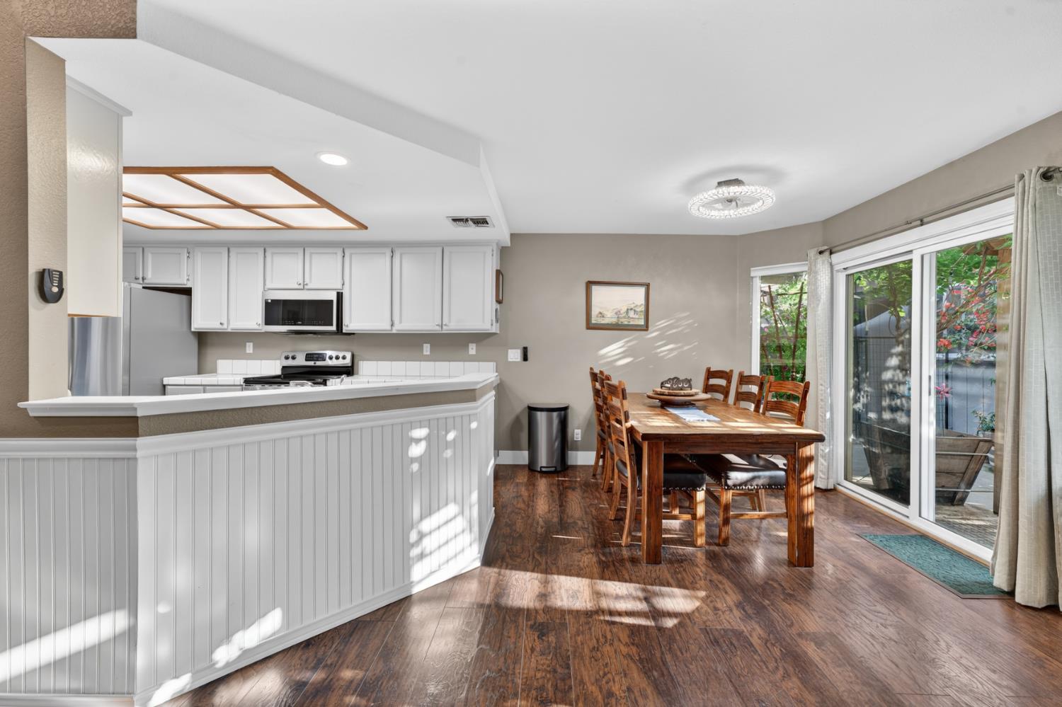 1379 Zephyr Drive