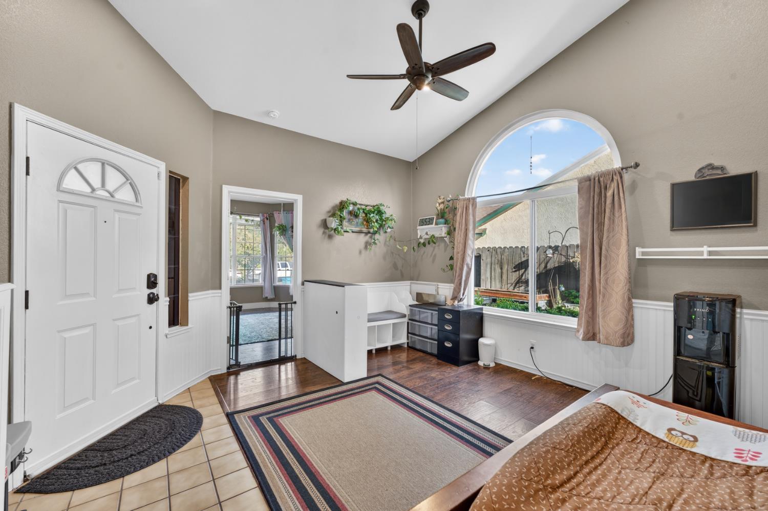 1379 Zephyr Drive