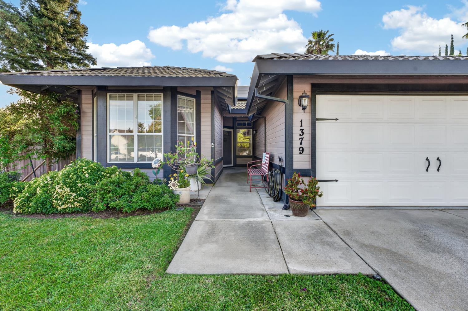 1379 Zephyr Drive