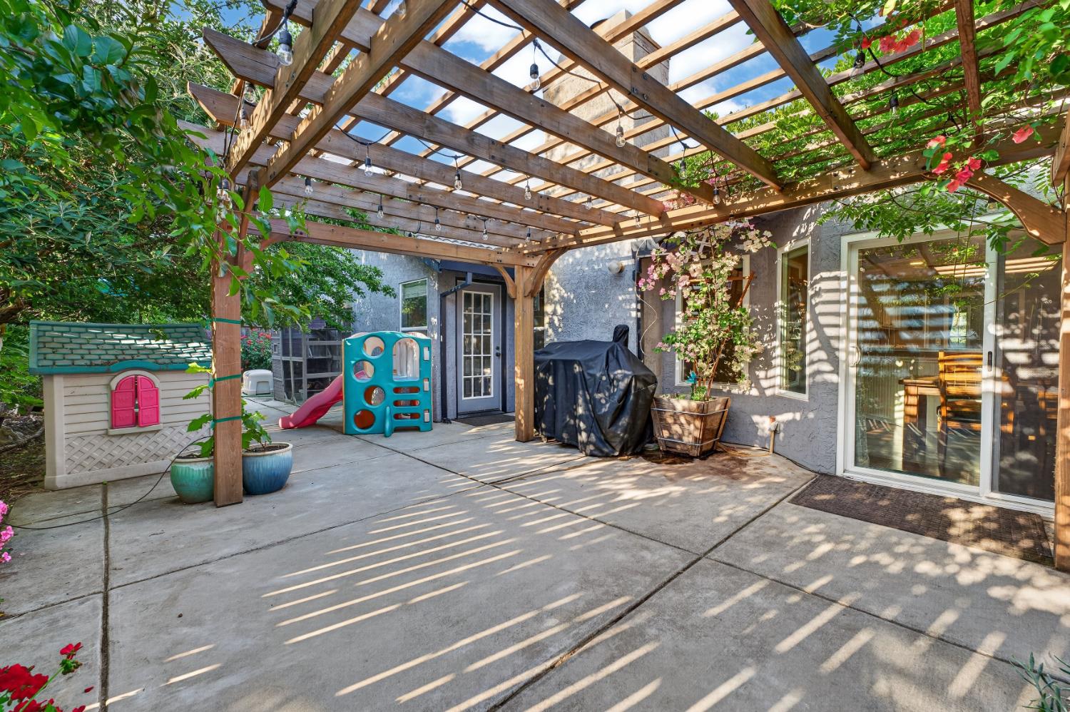 1379 Zephyr Drive