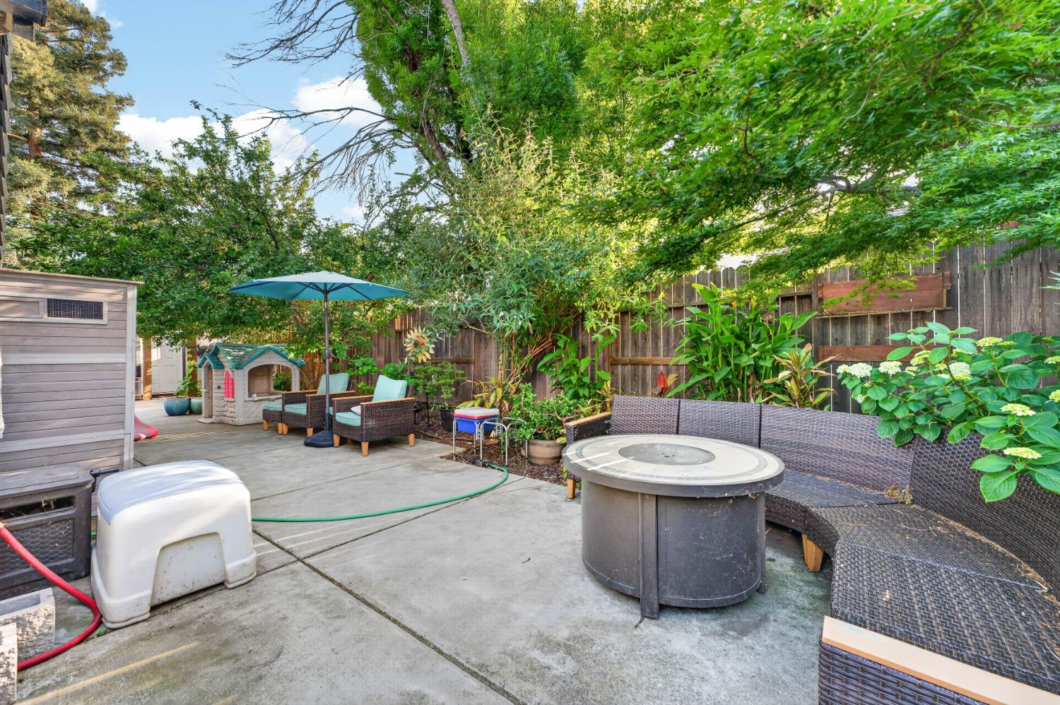 1379 Zephyr Drive