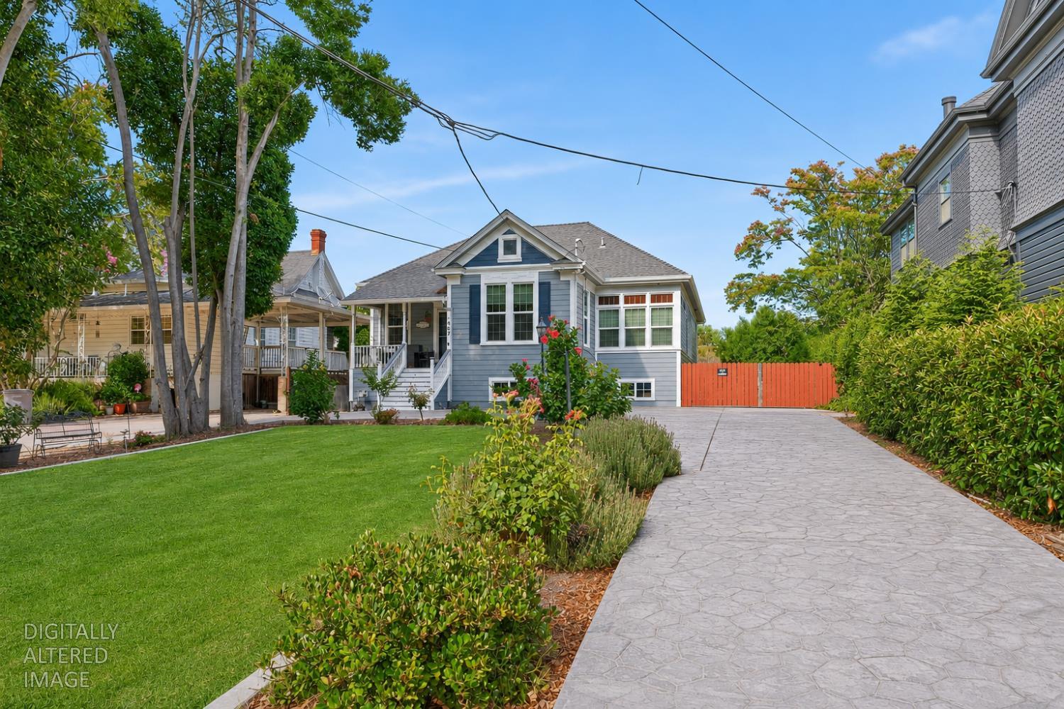 407 2nd Street
