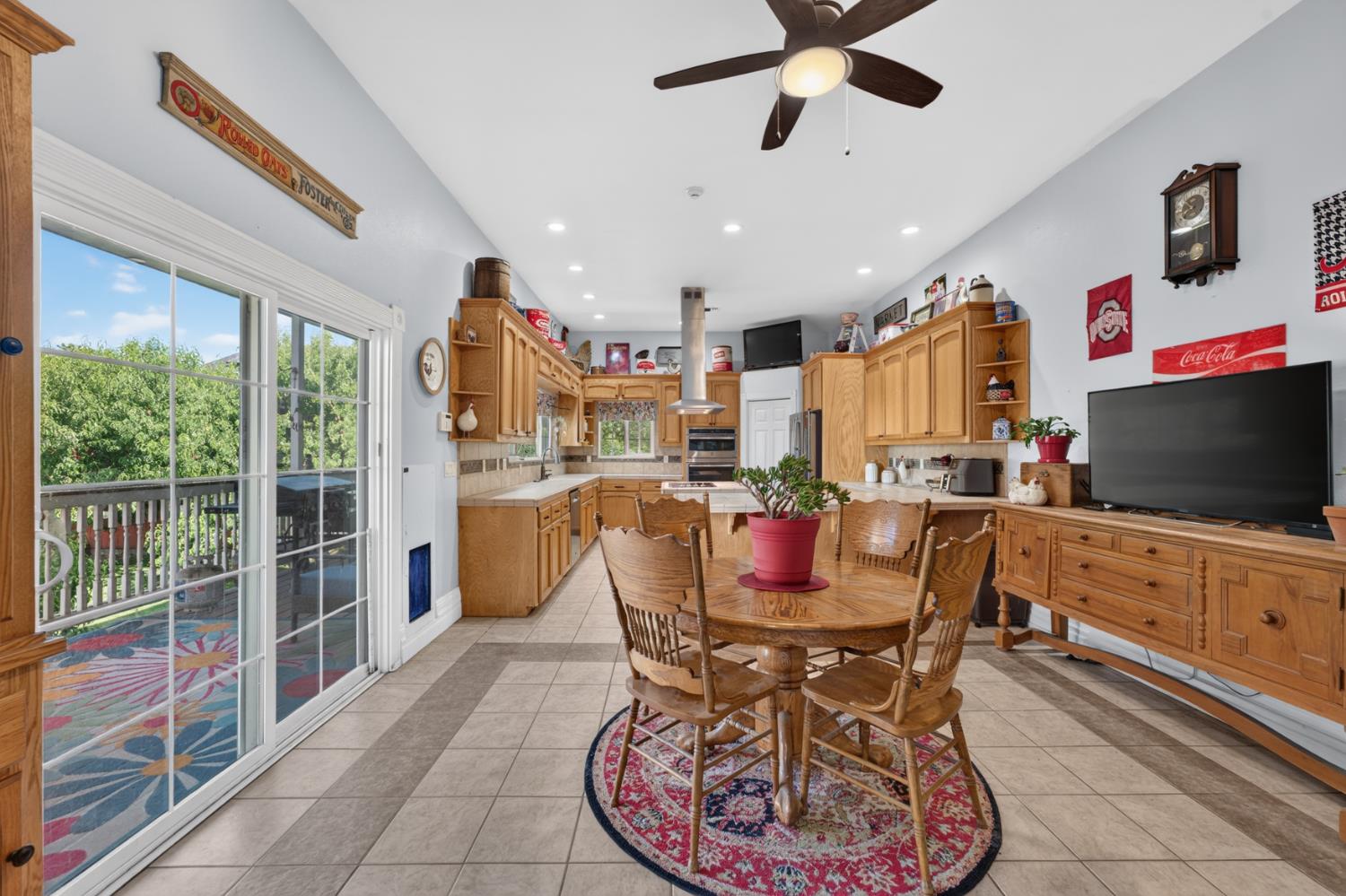407 2nd Street