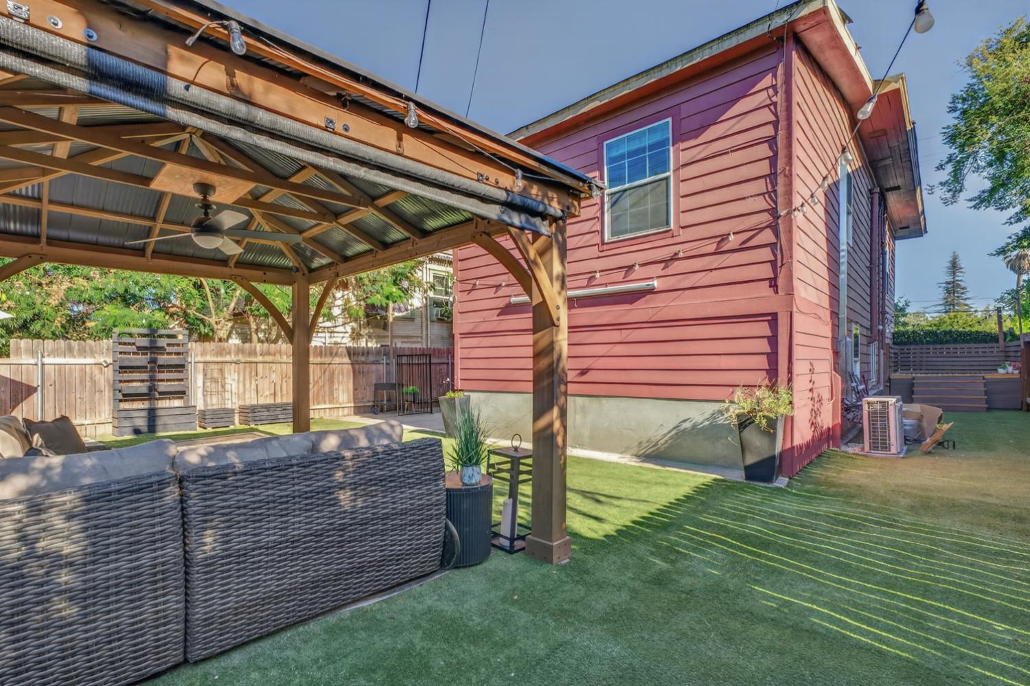 721 6th Street