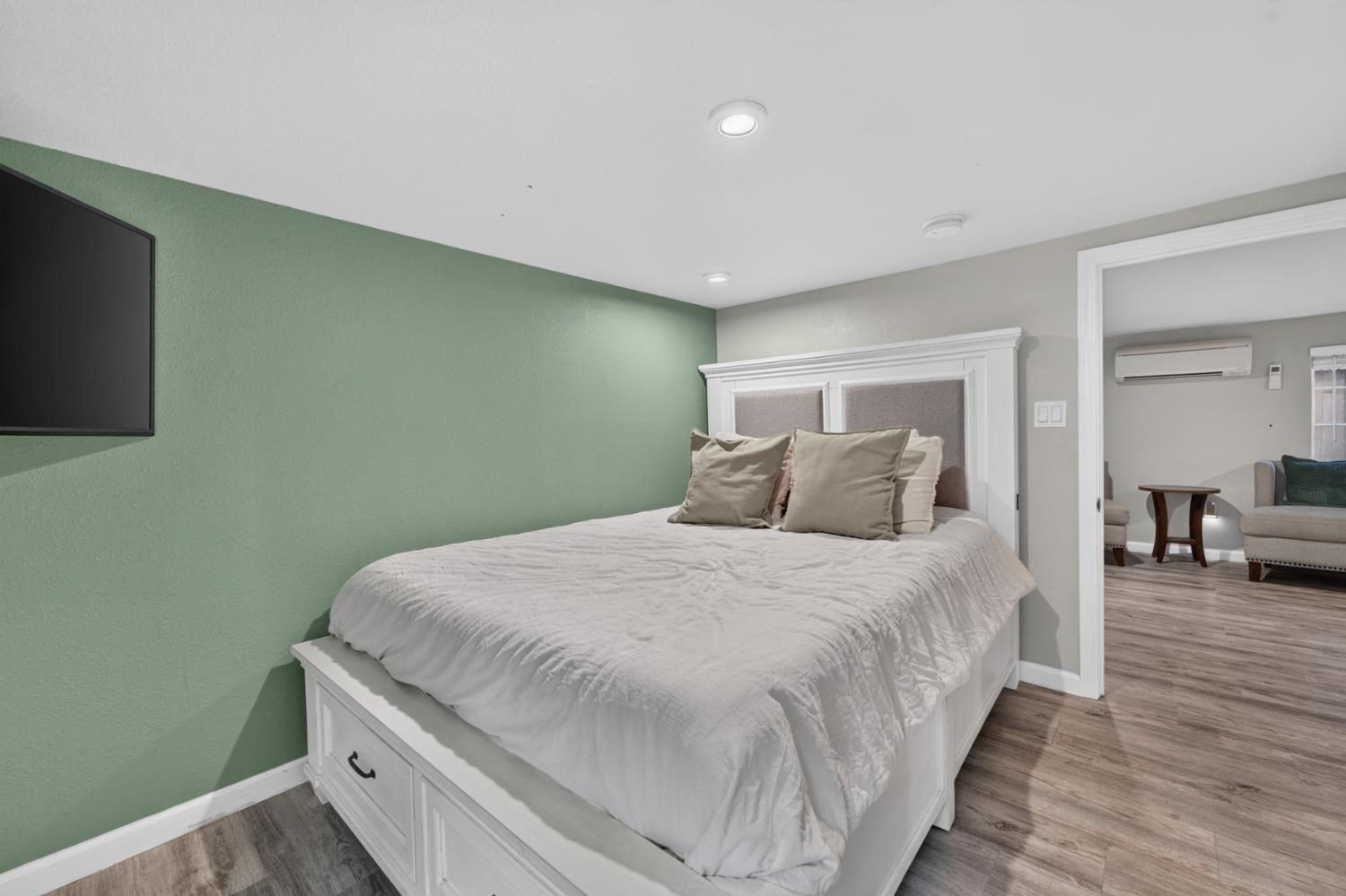 721 6th Street