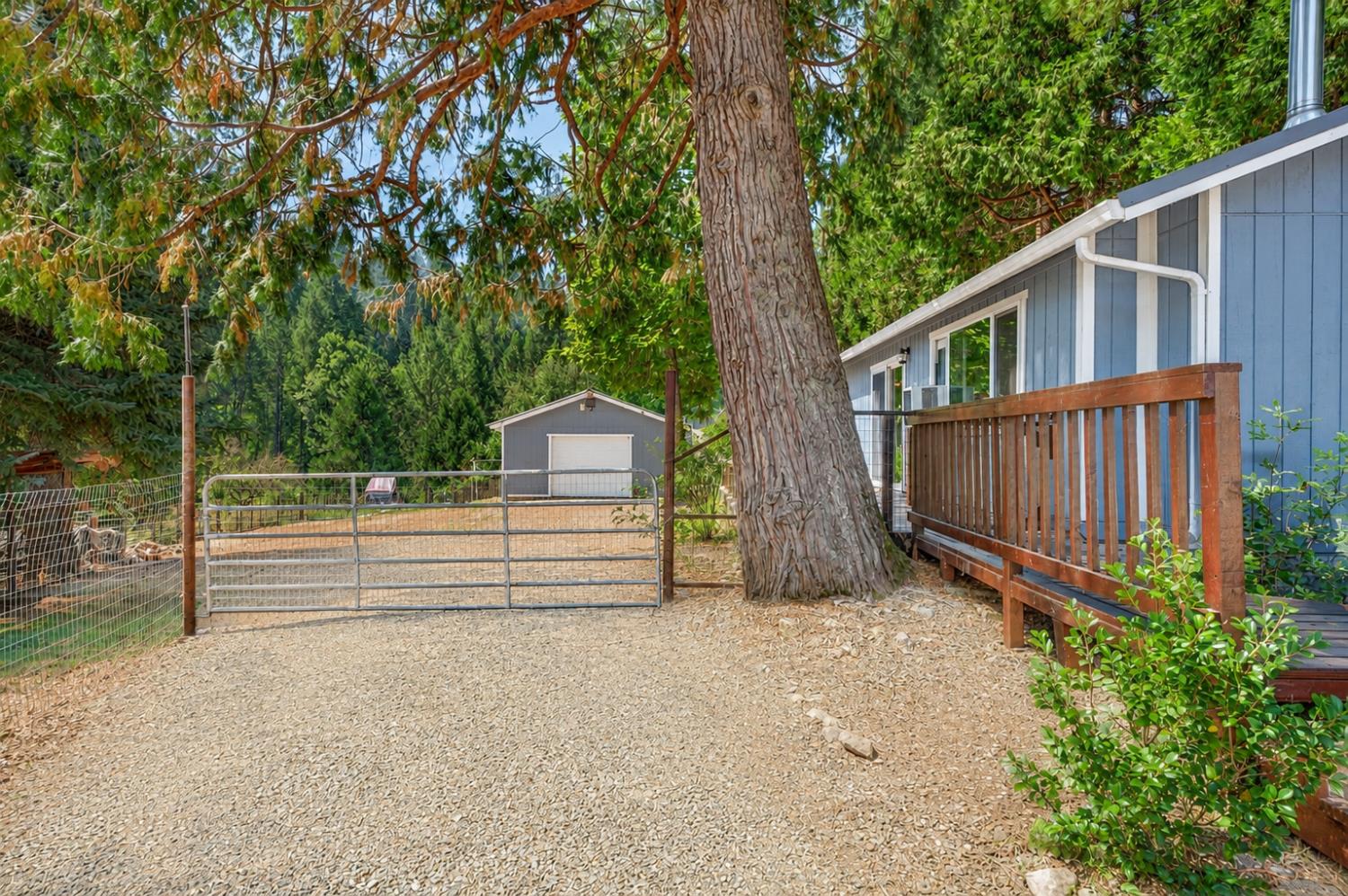 9882 La Porte Road