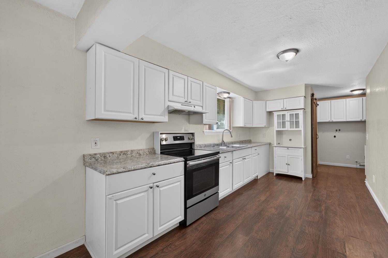 9882 La Porte Road