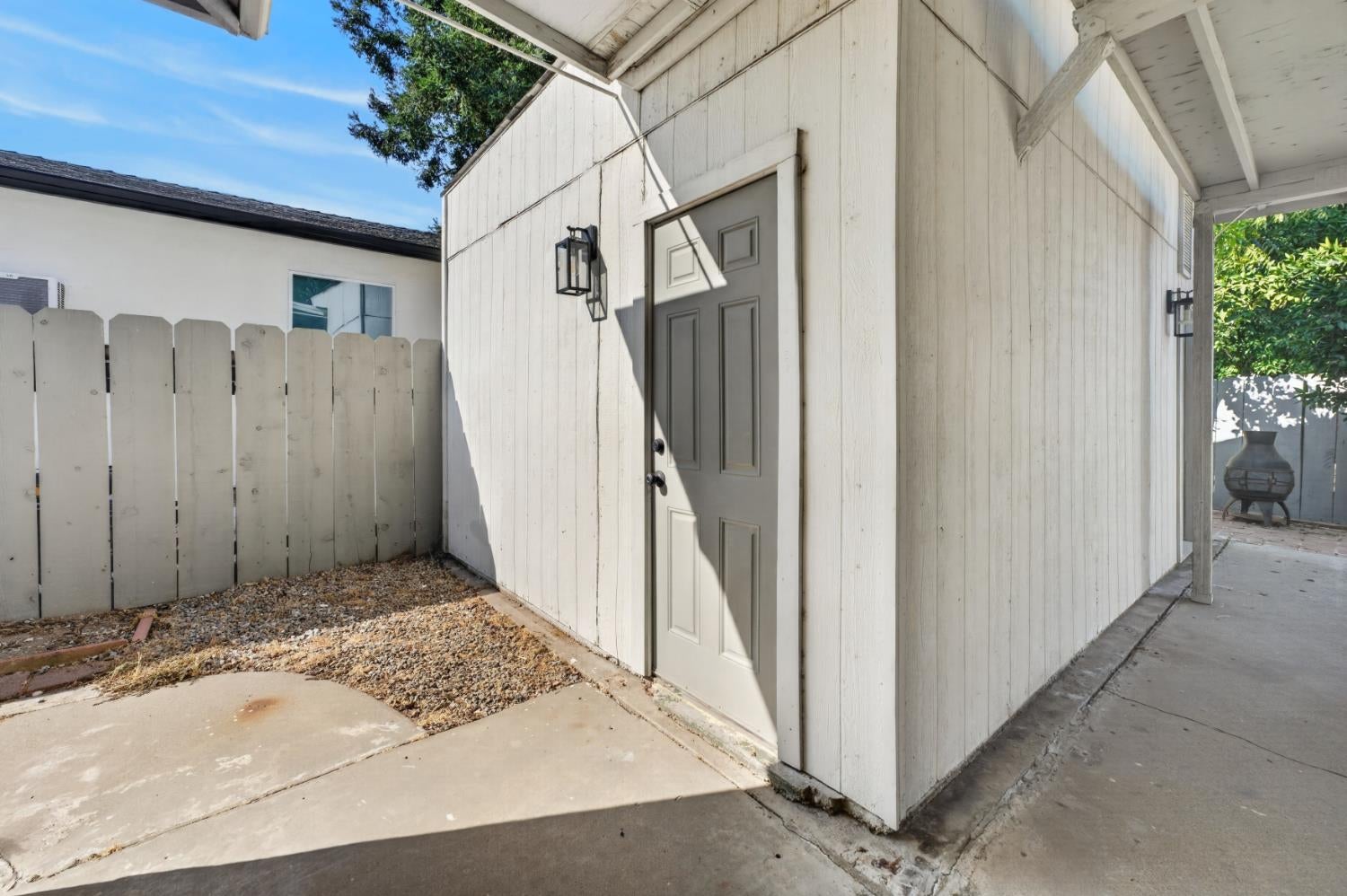 370 Pine Way