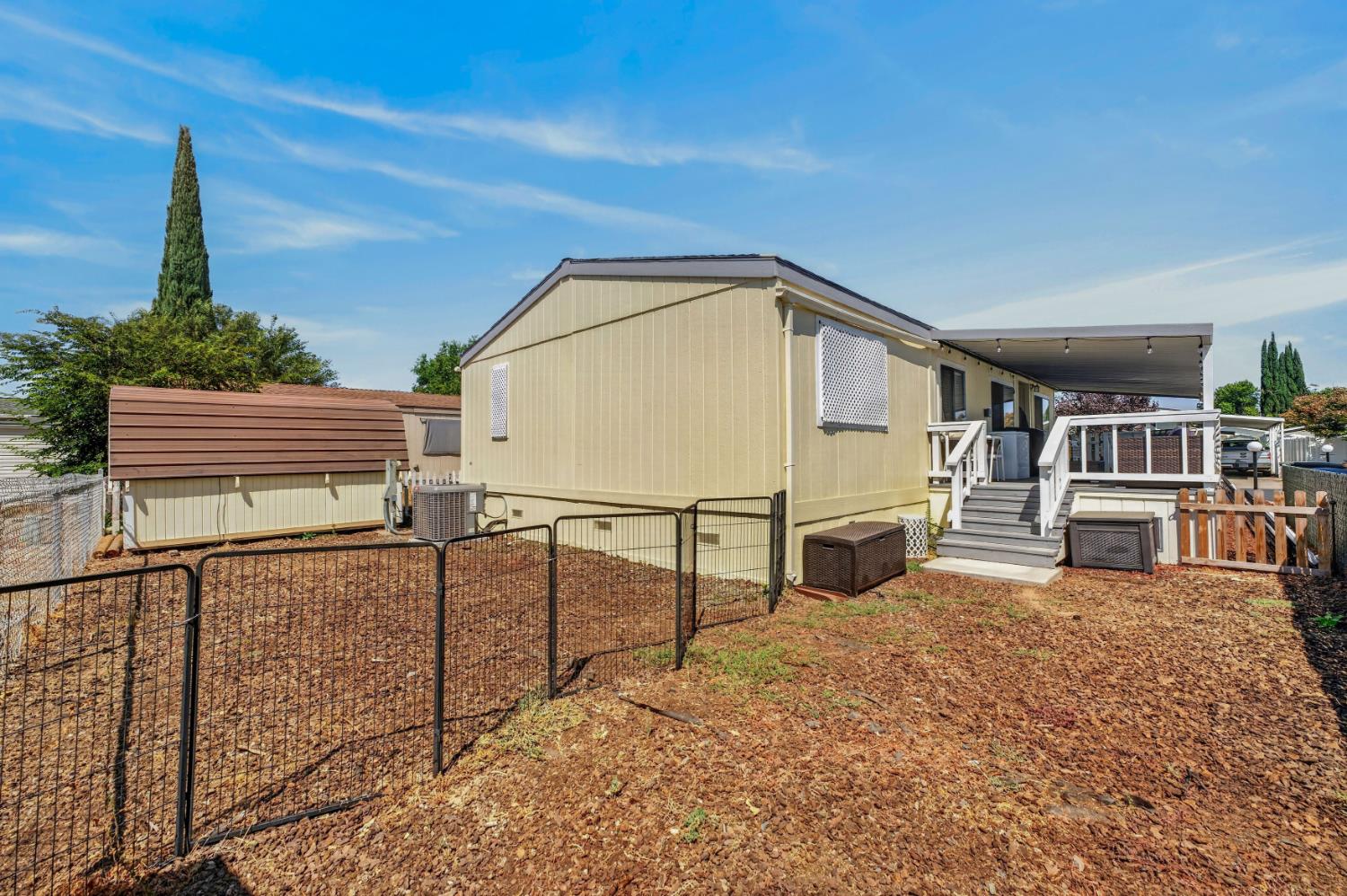 3120 Live Oak Boulevard 84