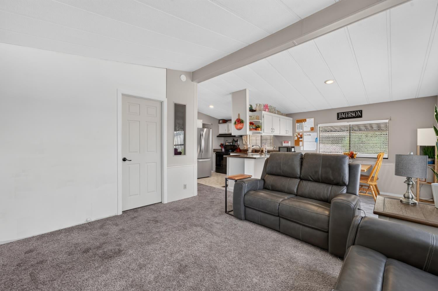 3120 Live Oak Boulevard 84