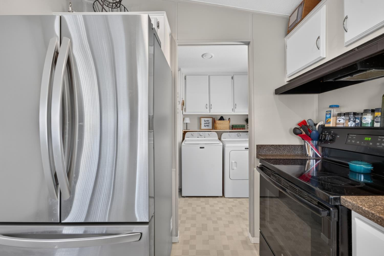 3120 Live Oak Boulevard 84